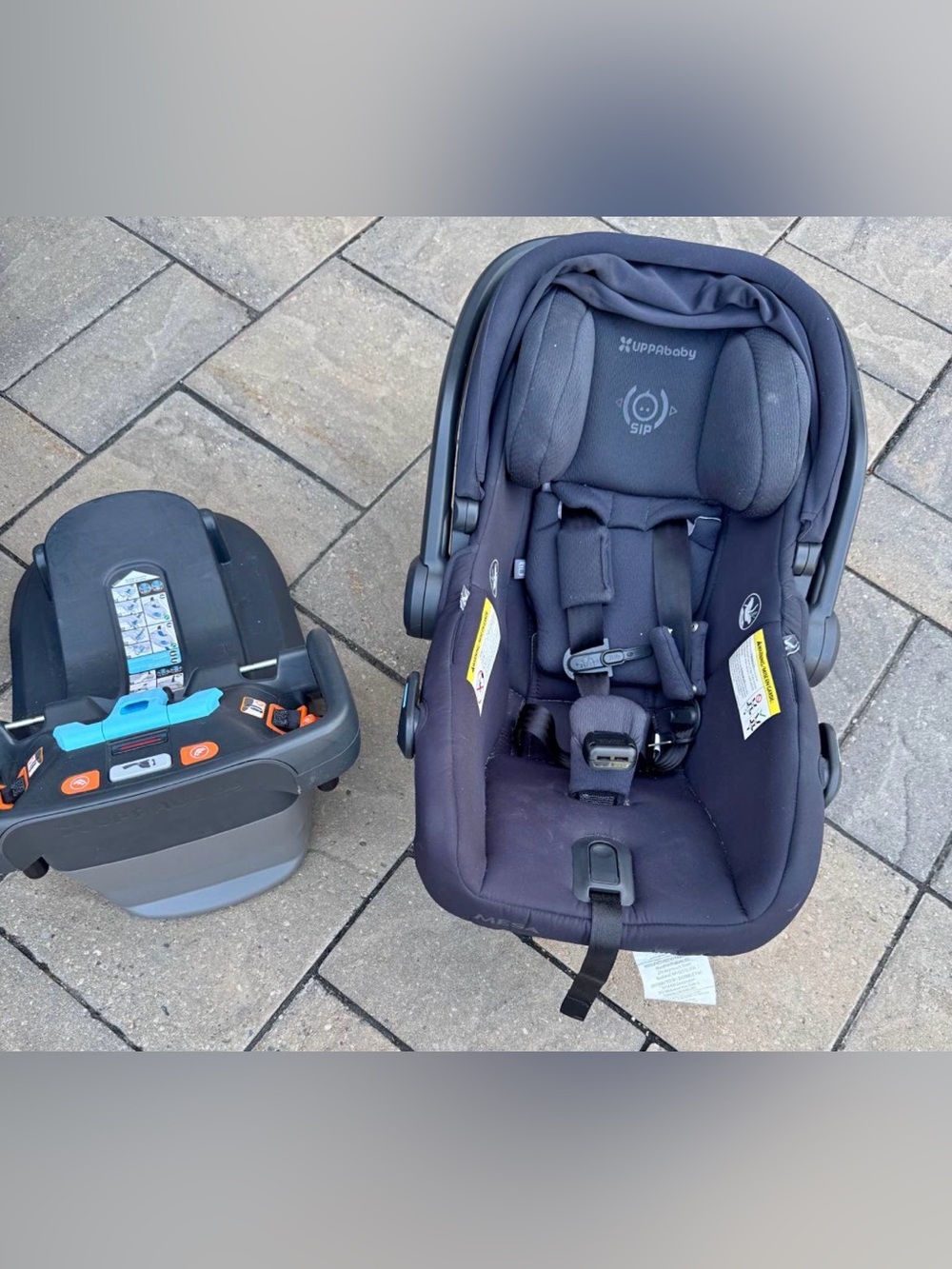 Uppababy Mesa with Base